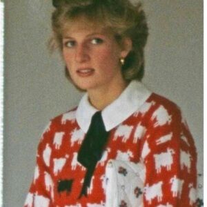 Warm and Wonderful Wool Sweater Womens L Black Sheep Red Pattern London 1979